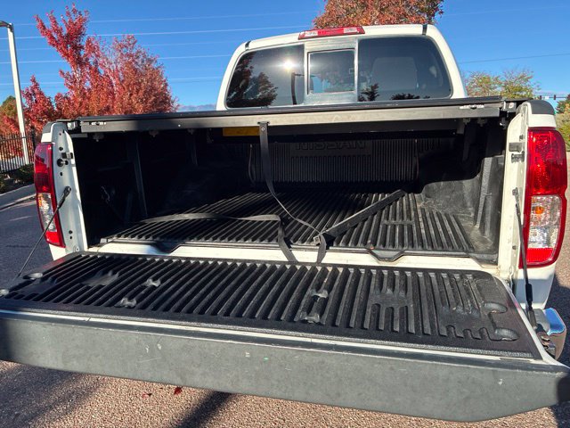 Used 2019 Nissan Frontier SV AWD/4WD image 11
