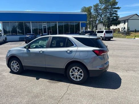 Used 2024 Chevrolet Equinox LT AWD/4WD image 33