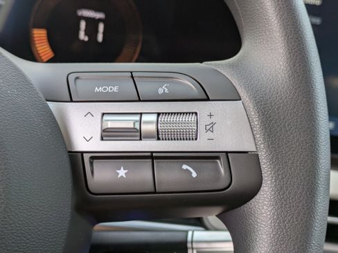 New 2026 Hyundai Tucson Blue SE image 23