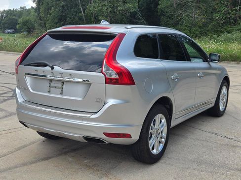 Used 2015 Volvo XC60 T5 AWD/4WD image 5