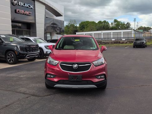 Used 2017 Buick Encore Preferred w/ Experience Buick Package AWD/4WD image 2