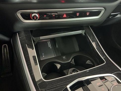 New 2026 BMW X5 sDrive40i w/ M Sport Package image 14