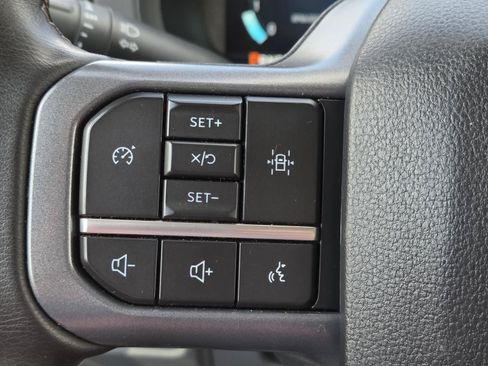 Used 2025 Ford F150 XLT w/ Equipment Group 301A Standard AWD/4WD image 19