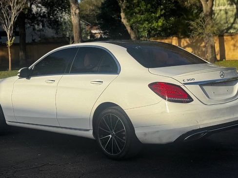 Used 2019 Mercedes-Benz C 300 4MATIC Sedan image 15