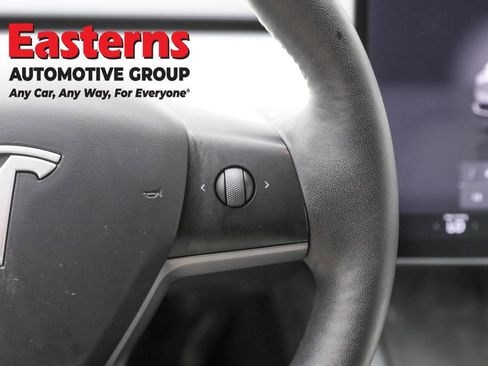 Used 2023 Tesla Model Y Long Range image 16