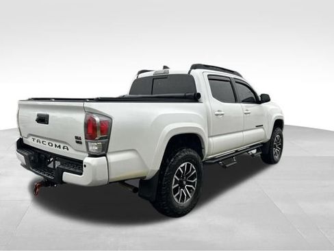 Used 2023 Toyota Tacoma TRD Sport w/ Technology Package AWD/4WD image 6