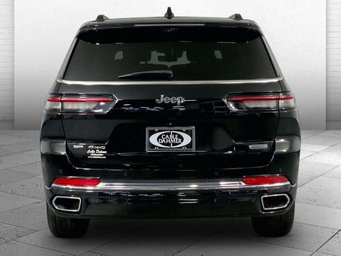 Used 2023 Jeep Grand Cherokee L Overland w/ Advanced Protech Group III AWD/4WD image 3