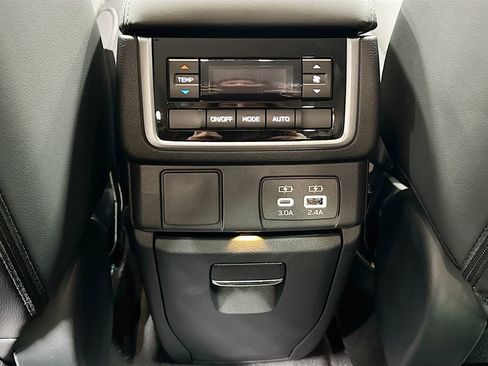 New 2026 Subaru Ascent Premium AWD/4WD image 23