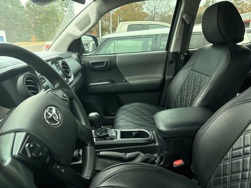 Used 2023 Toyota Tacoma SR image 32