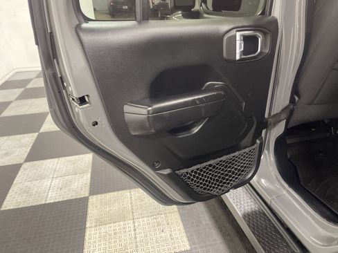 Used 2021 Jeep Wrangler Unlimited Sport image 15