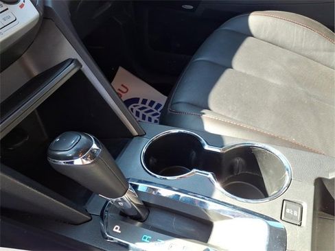 Used 2017 Chevrolet Equinox Premier w/ Enhanced Convenience Package image 20