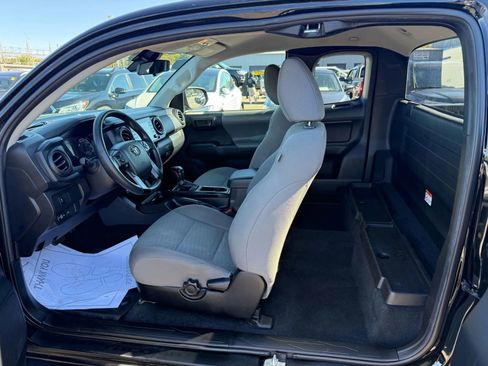 Used 2023 Toyota Tacoma SR image 13