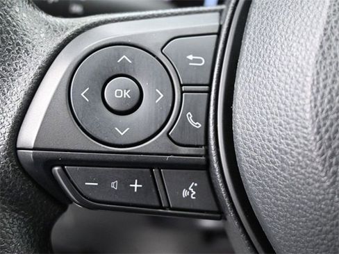 Used 2023 Toyota RAV4 LE image 10