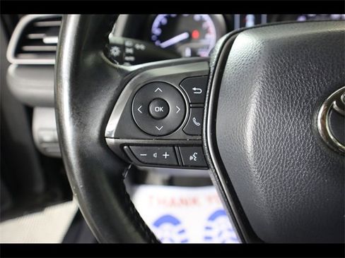 Used 2021 Toyota Camry SE image 24
