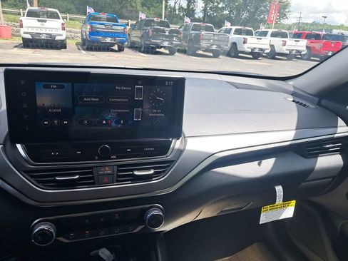 New 2026 Nissan Altima 2.5 SR AWD/4WD image 20