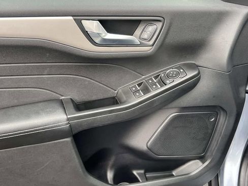 Certified 2022 Ford Escape SEL AWD/4WD image 16
