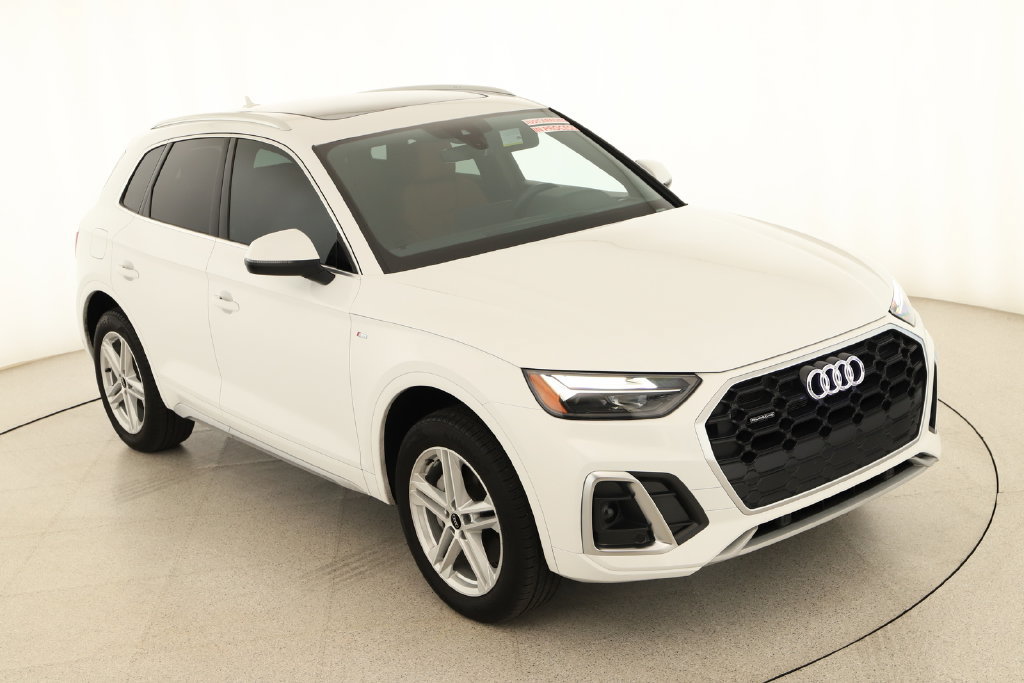 Certified 2024 Audi Q5 e Premium w/ Convenience Package AWD/4WD image 35