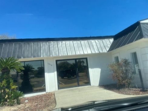 Used 2017 Chrysler Pacifica Touring Plus w/ Security Group image 14