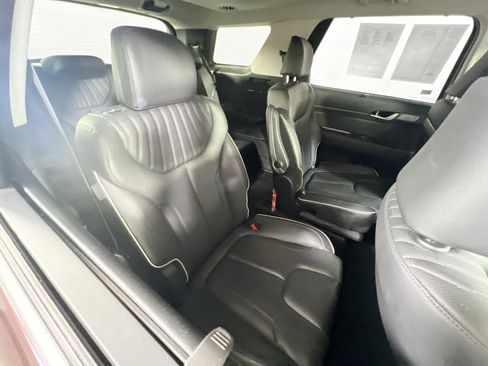Used 2023 Hyundai Palisade Limited AWD/4WD image 28
