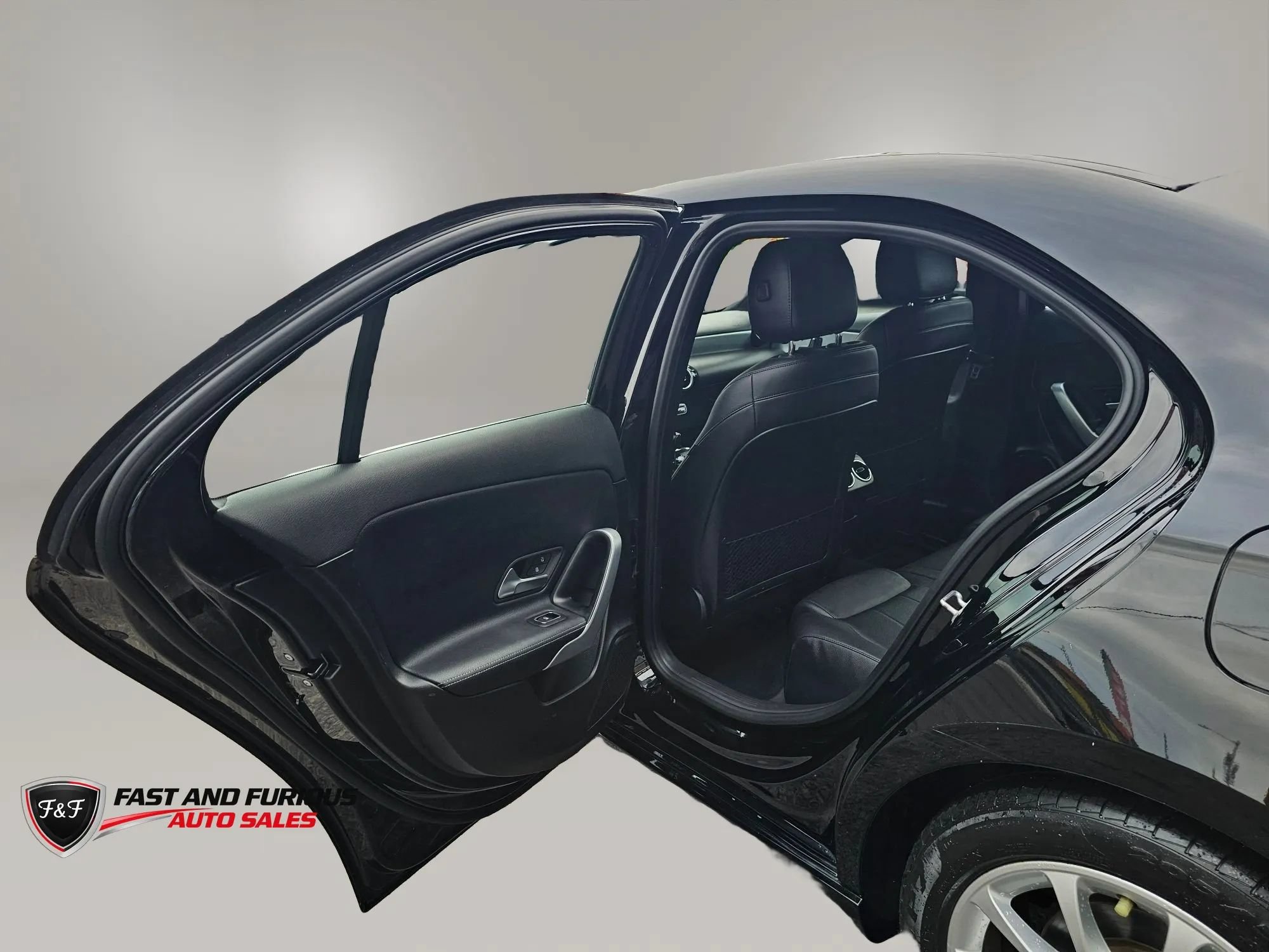 Used 2020 Mercedes-Benz A 220 4MATIC w/ Premium Package image 10