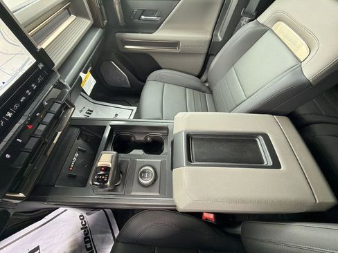 New 2025 GMC Hummer EV 3X image 27