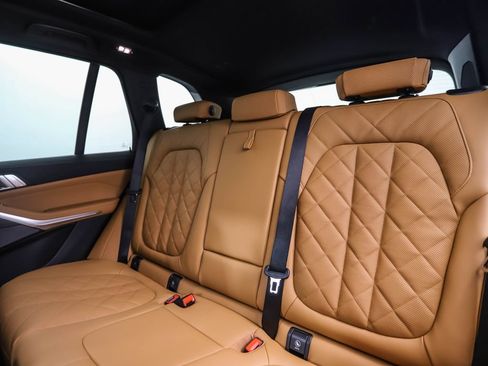 New 2026 BMW X5 xDrive40i w/ Climate Comfort Package image 23