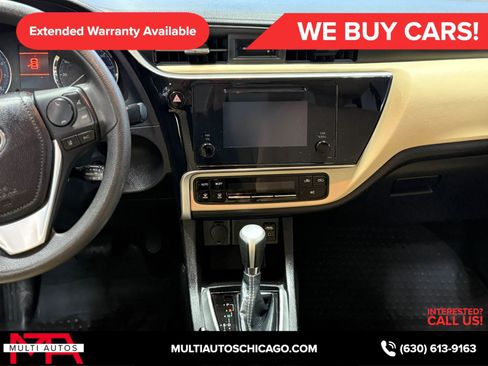 Used 2019 Toyota Corolla LE image 25