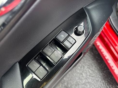 Used 2020 Toyota Prius XLE w/ Advanced Technology Package AWD/4WD image 23
