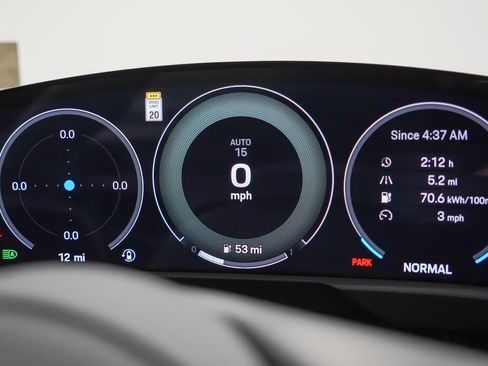 New 2026 Porsche Taycan image 27