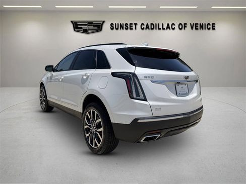 Used 2023 Cadillac XT5 Sportv AWD/4WD image 5