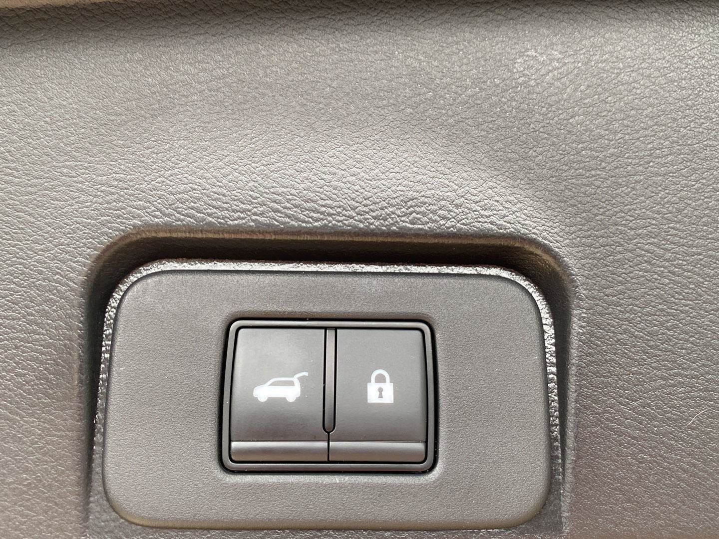 Certified 2023 Nissan Rogue SL w/ SL Premium Package AWD/4WD image 12