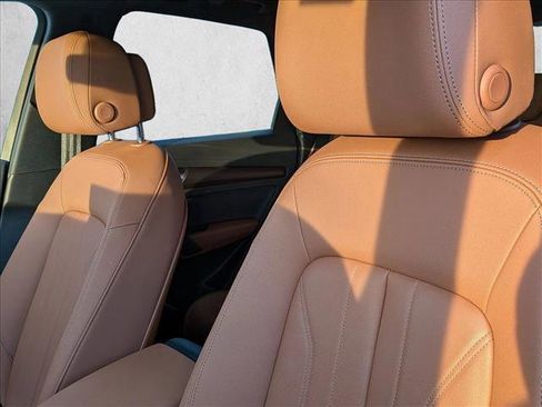 Certified 2022 Audi Q5 2.0T Premium w/ Convenience Package image 15