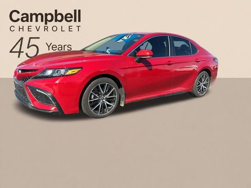 Used 2022 Toyota Camry SE w/ Convenience Package FWD image 33