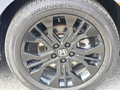 Used 2025 Honda Odyssey Sport-L image 10