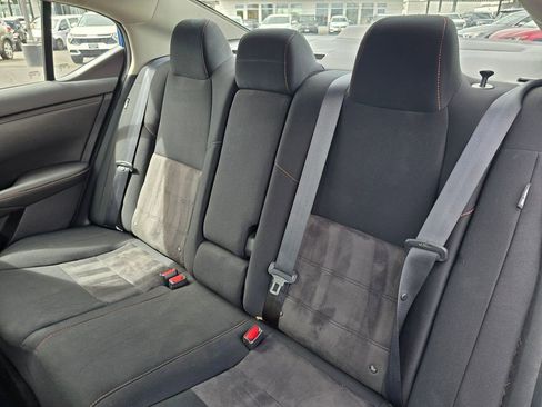 Used 2023 Nissan Sentra SR FWD image 17