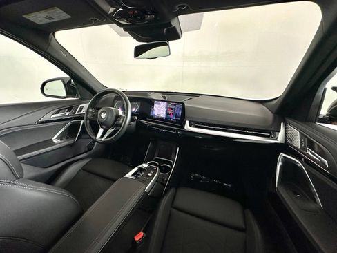 Used 2023 BMW X1 xDrive28i w/ Premium Package AWD/4WD image 2