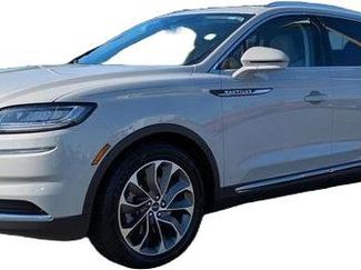 Used 2023 Lincoln Nautilus Reserve FWD video 1
