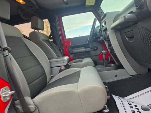 Used 2008 Jeep Wrangler X AWD/4WD image 14