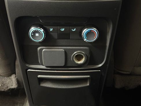 Used 2019 Ford Flex SE FWD image 19