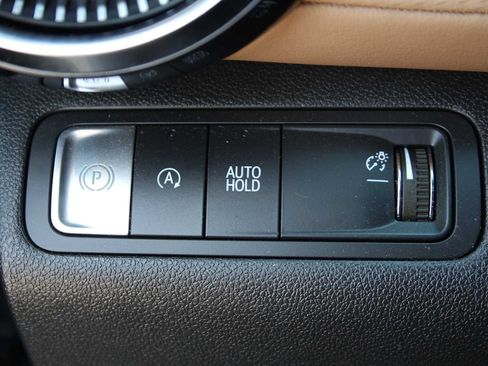 Used 2025 Chevrolet Equinox ACTIV w/ Safety and Technology Package FWD image 34