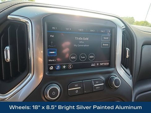 Used 2022 Chevrolet Silverado 1500 RST w/ Z71 Off-Road Package AWD/4WD image 21