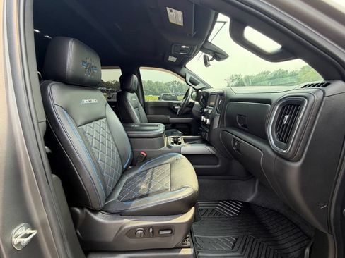 Used 2020 GMC Sierra 1500 AT4 w/ AT4 Premium Package AWD/4WD image 28