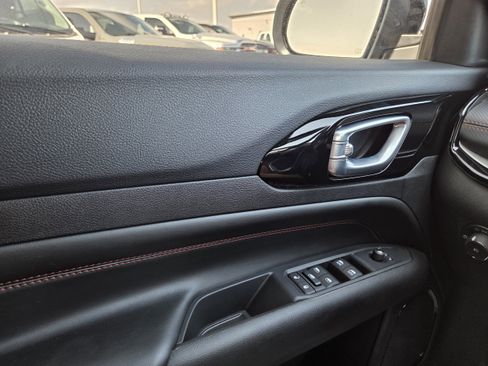 New 2026 Jeep Compass Trailhawk image 42