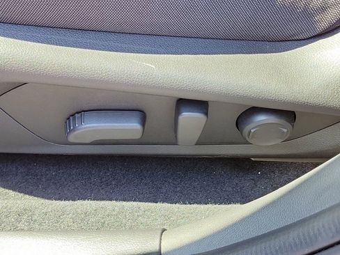 Certified 2024 Subaru Crosstrek 2.0i Premium image 19