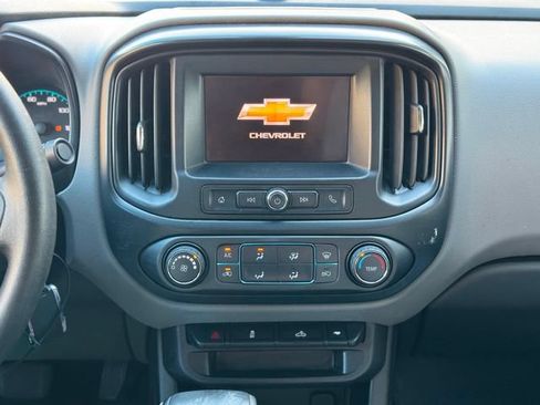 Used 2021 Chevrolet Colorado W/T AWD/4WD image 37