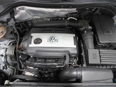 Used 2012 Volkswagen Tiguan SEL image 19
