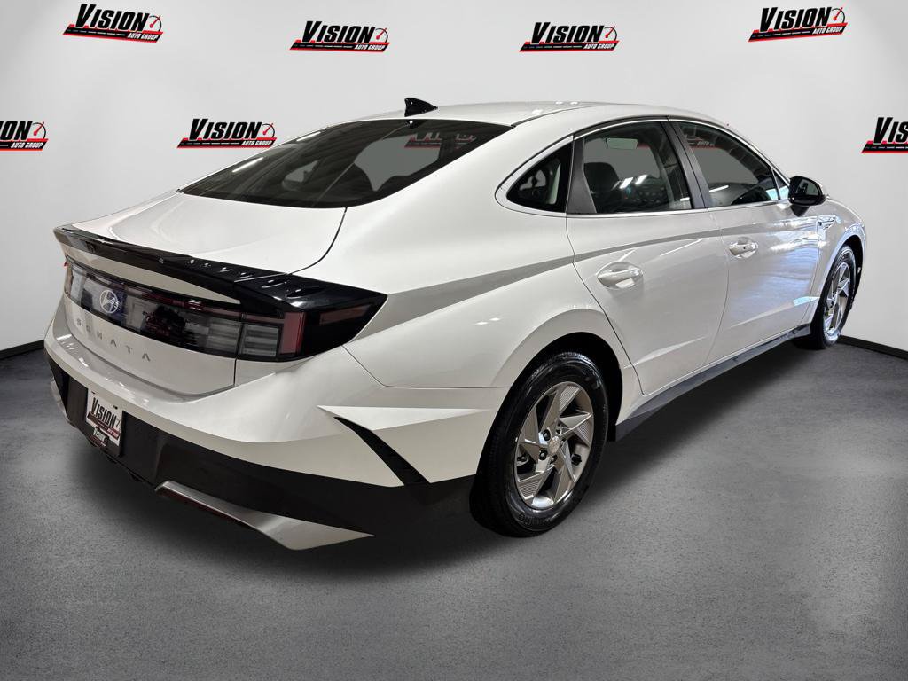 New 2026 Hyundai Sonata SE FWD image 5