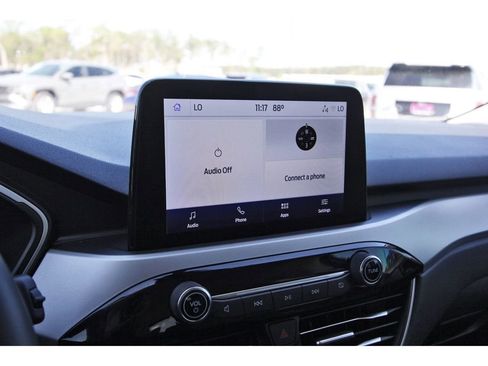 Used 2022 Ford Escape SE w/ SE Sport Appearance Package image 22