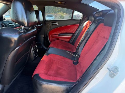 Used 2017 Dodge Charger R/T Scat Pack w/ Technology Group image 22