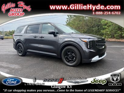 Used 2025 Kia Carnival